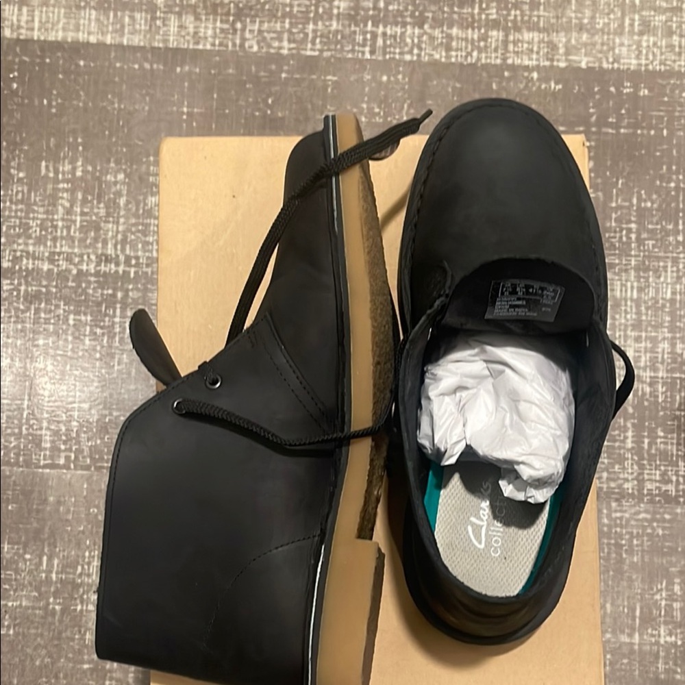 Clarks - Picture 8 of 11